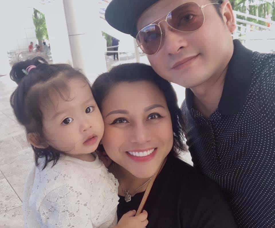  Gia đình nhỏ của diễn viên Hoàng Anh (Ảnh: FBNV). - Tin sao Viet - Tin tuc sao Viet - Scandal sao Viet - Tin tuc cua Sao - Tin cua Sao