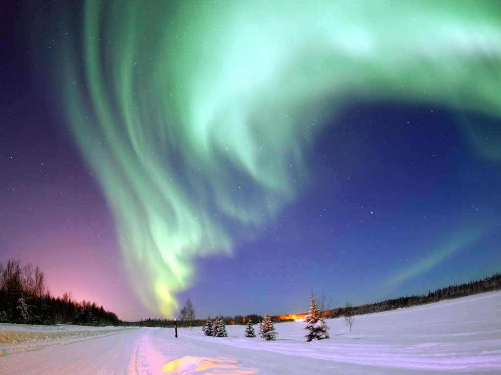 Ngắm cực quang tại Alaska là trải nghiệm để đời