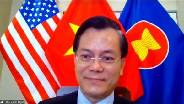 Việt Nam đề nghị hợp tác với Mỹ sản xuất máy thở - Ảnh 1.