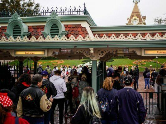  Công viên Disneyland năm 2018