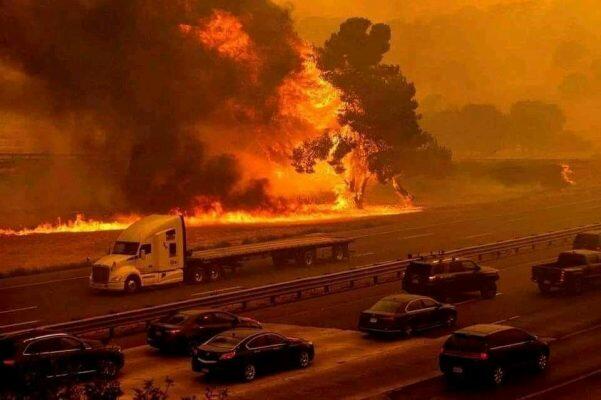 Cháy rừng tại Mỹ khiến ít nhất 28 người tử vong