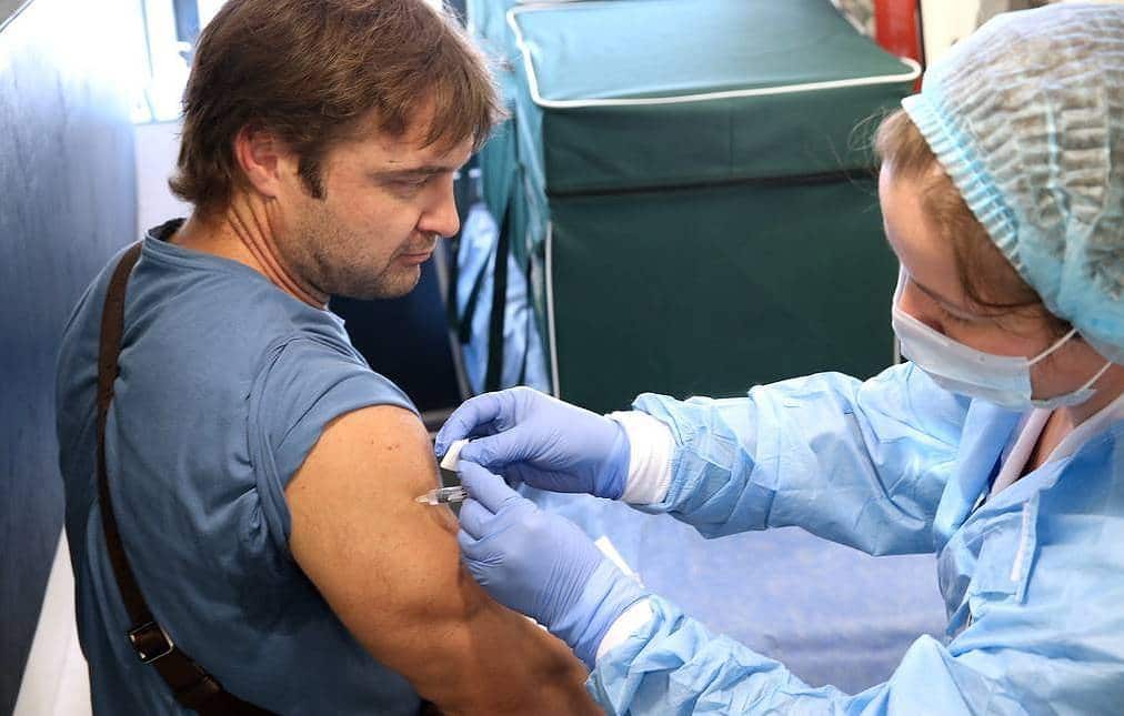 Vaccine COVID-19 sẽ được phân phối cho người dân Mỹ trong tuần tới