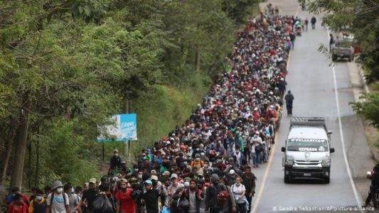 Hàng nghìn người di cư tiến về nước Mỹ chờ chính sách mới của Biden