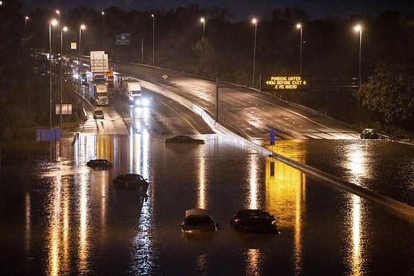 Thành phố Mỹ tuyên bố tình trạng khẩn cấp vì lũ lụt