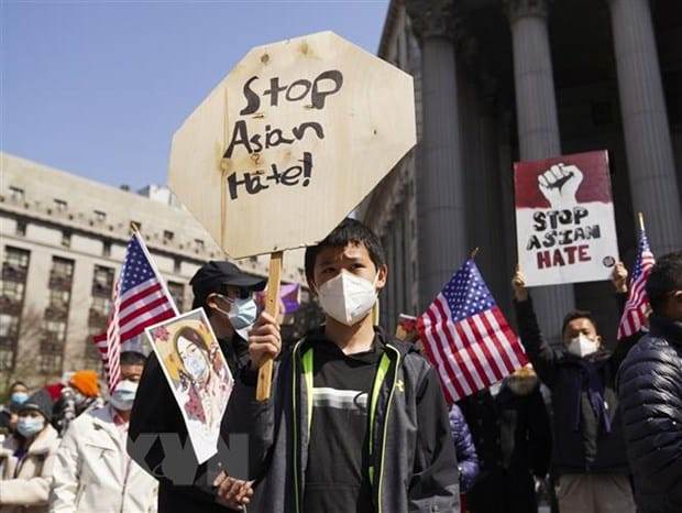 Dự luật chống bạo lực nhằm vào người gốc Á tại Mỹ được thông qua