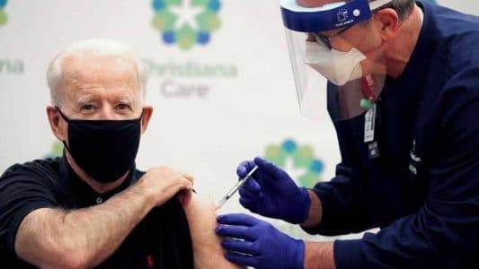 Mỹ chia sẻ 80 triệu liều vaccine COVID-19: Việt Nam được nhận đợt đầu