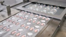 Mỹ cấp phép sử dụng loại thuốc viên điều trị Covid-19 đầu tiên tại nhà