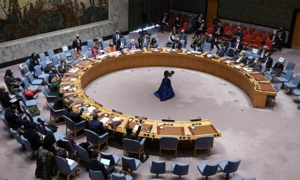 Mỹ cho rằng người đứng đầu Liên Hợp Quốc "quá dễ dãi" với Nga