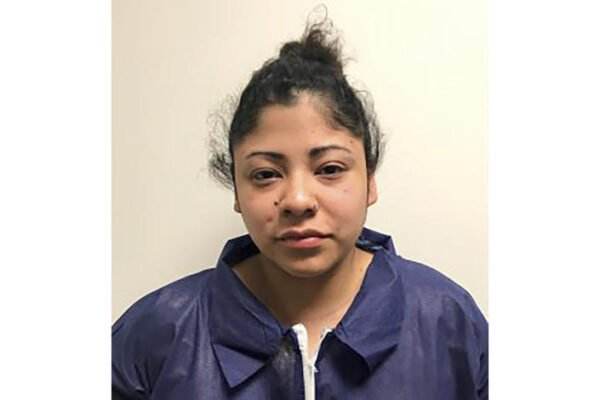 Con gái cựu giám đốc tình báo Mỹ lãnh 35 năm tù vì tội giết người