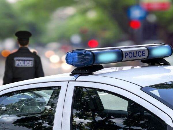 Mỹ: Bé gái 3 tuổi bắn chết chị gái 4 tuổi tại nhà