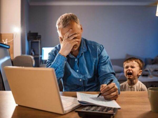 Hơn 1 trong 4 chủ sở hữu nhà ở Mỹ là "nhà nghèo"